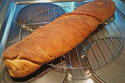 Albertos Oliven-Erdnuss Brot 6