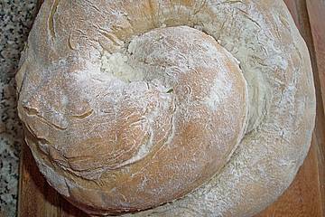 Weizenbrotschnecke nach Schweizer Art