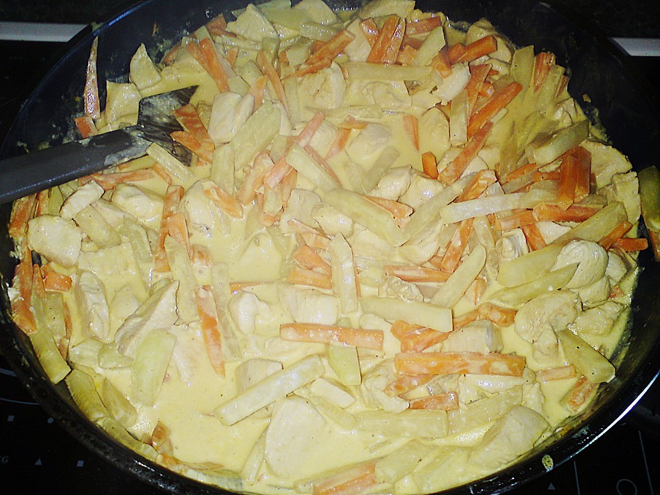 Kohlrabi-Möhren-Hähnchen Pfanne in Currysoße (Rezept mit Bild ...
