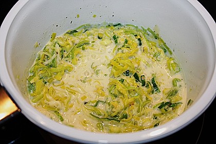 Lauch-K&auml;se So&szlig;e mit Schinken 5