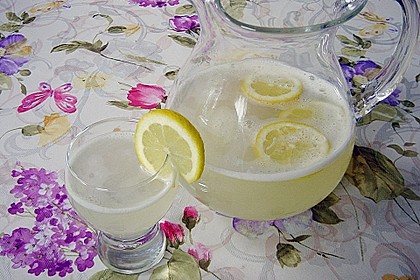 Amerikanische Zitronenlimonade
