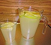 Amerikanische Zitronenlimonade (Bild)