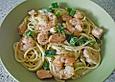 Spaghetti mit Lachs und Scampis in Wei&szlig;wein-Sahneso&szlig;e