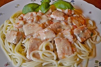 Spaghetti mit Lachs und Scampis in Wei&szlig;wein-Sahneso&szlig;e 7