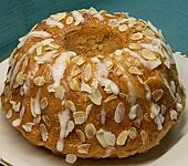 Apfel - Mandel Gugelhupf (Bild)