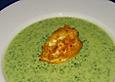 Spinatsuppe mit gebackenem Ei