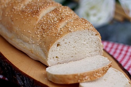 Frischkäsebrotstange mit Sesamkruste 12