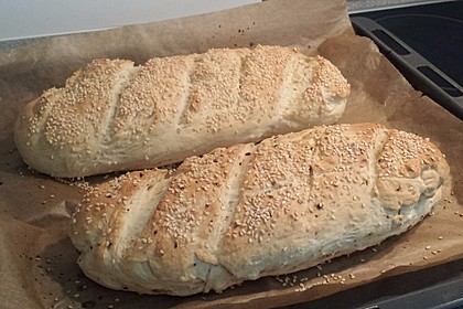 Frischkäsebrotstange mit Sesamkruste 9