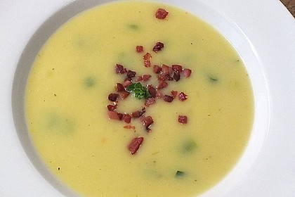 Deftige Kartoffelcremesuppe mit Speck 3