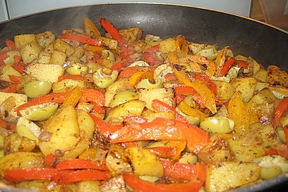 Kartoffel - Paprika Pfanne mit Schafskäse 3