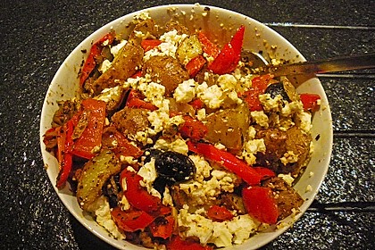 Kartoffel - Paprika Pfanne mit Schafskäse 9