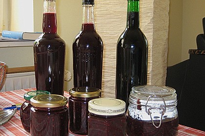 Brombeerlikör gekocht 18