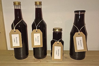 Brombeerlikör gekocht 8