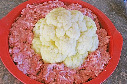 Blumenkohl im Hackfleischring 69