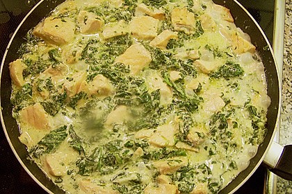 Bandnudeln mit Lachs und Spinat 2