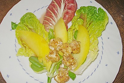 Blattsalat mit Mango und Schafskäse 47