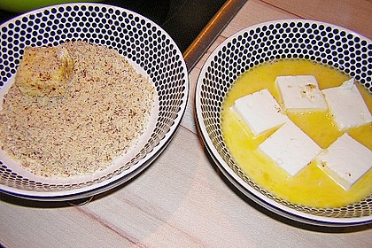 Blattsalat mit Mango und Schafskäse 53