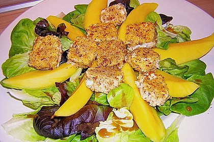 Blattsalat mit Mango und Schafskäse 5