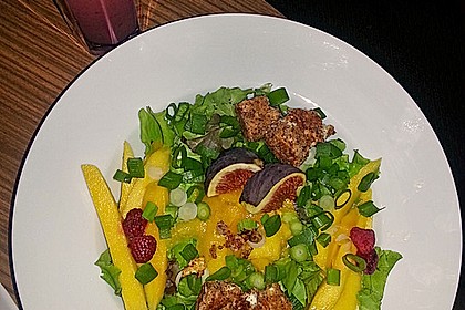 Blattsalat mit Mango und Schafskäse 8