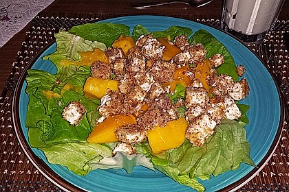 Blattsalat mit Mango und Schafskäse 28