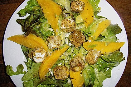 Blattsalat mit Mango und Schafskäse 10