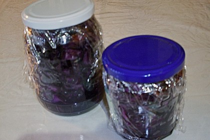 Sauerkraut in einem Glas selbst gemacht 50