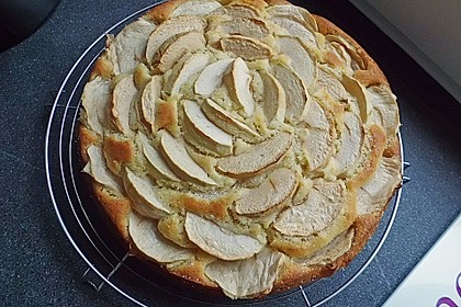 Einfacher versunkener Apfelkuchen 34