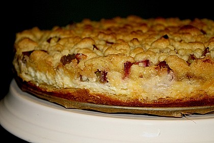 Rhabarberkuchen mit Vanillecreme und Streusel 101