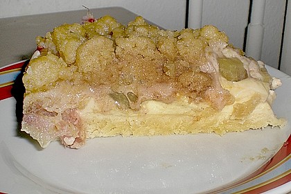 Rhabarberkuchen mit Vanillecreme und Streusel 64