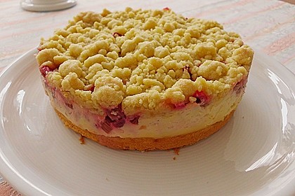 Rhabarberkuchen mit Vanillecreme und Streusel 13