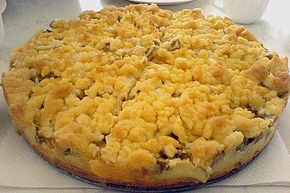 Rhabarberkuchen mit Vanillecreme und Streusel 172