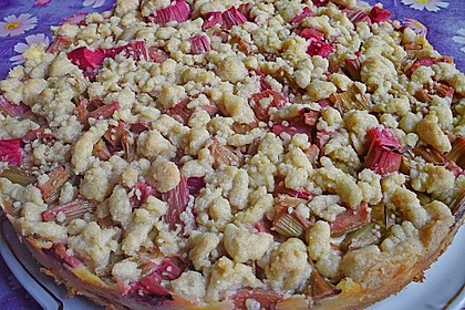 Rhabarberkuchen mit Vanillecreme und Streusel 44