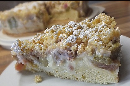Rhabarberkuchen mit Vanillecreme und Streusel 29