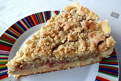 Rhabarberkuchen mit Vanillecreme und Streusel 15