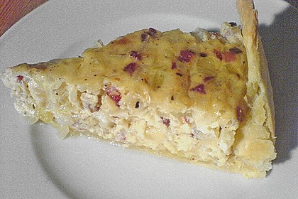 Schwäbischer Zwiebelkuchen mit Speck 9