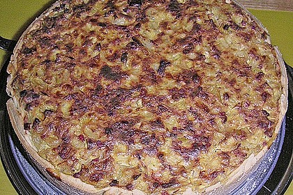 Schwäbischer Zwiebelkuchen mit Speck 16