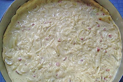 Schwäbischer Zwiebelkuchen mit Speck 13