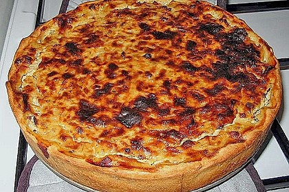 Schwäbischer Zwiebelkuchen mit Speck 14