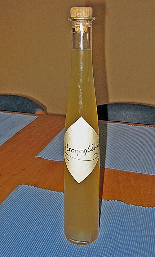 Zitronenlikör (Rezept mit Bild) von ulkig | Chefkoch.de
