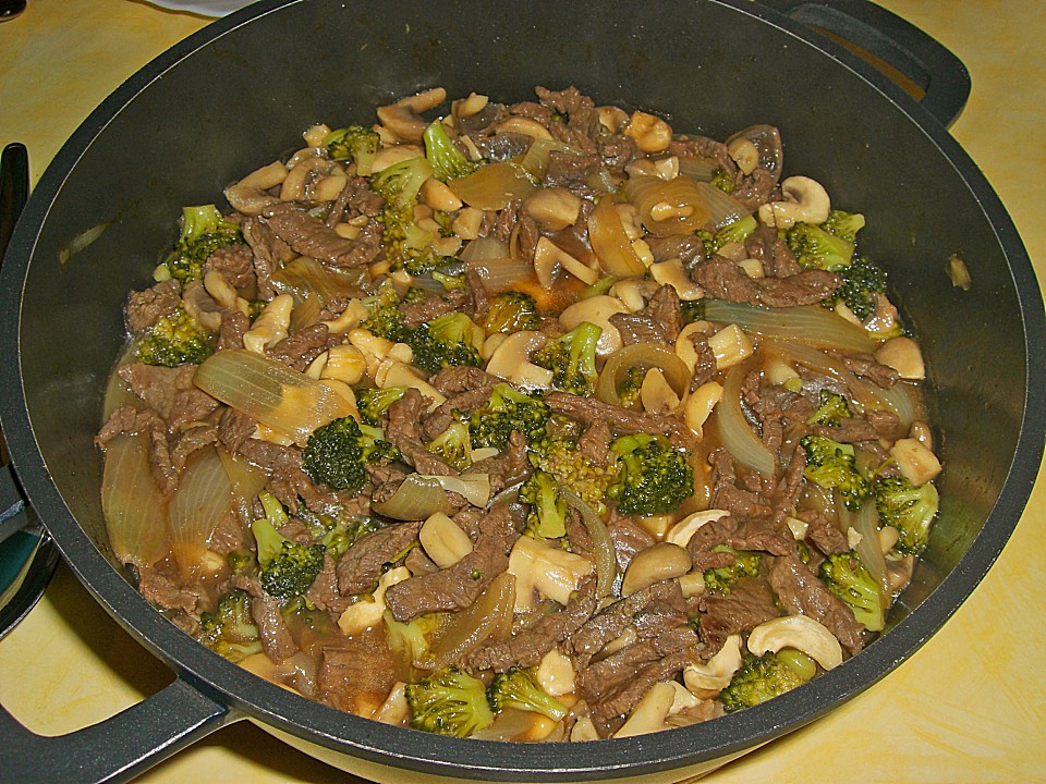 Chinesisches Rindfleisch mit Brokkoli (Rezept mit Bild) | Chefkoch.de