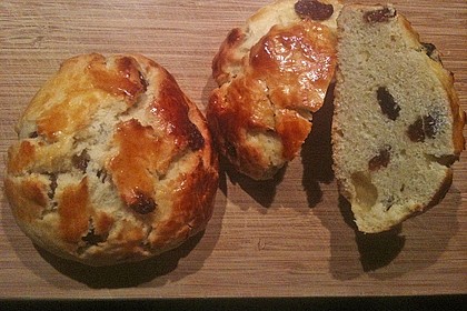 Quark-Rosinenbrötchen 10