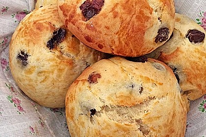 Quark-Rosinenbrötchen 1