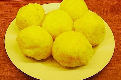 Kartoffelkn&ouml;del