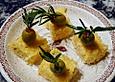 Oliven-Polenta W&uuml;rfeli