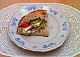 Hei&szlig;er Schafsk&auml;se im Fladenbrot