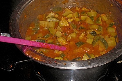 Zucchini Bolognese 5