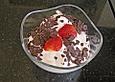 Joghurt-Quark Creme mit Erdbeeren