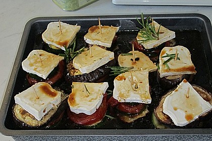 Gem&uuml;set&uuml;rmchen mit Ziegenk&auml;se und Honig 1