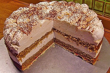 Cappuccino Sahnecreme-Torte