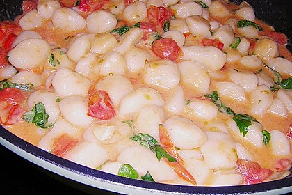 Gnocchi mit Tomaten und Mozzarella 5